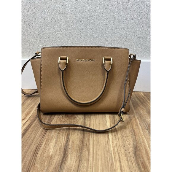 Michael Kors Selma Brown Saffiano Leather Shoulder bag Handbag - Picture 1 of 8